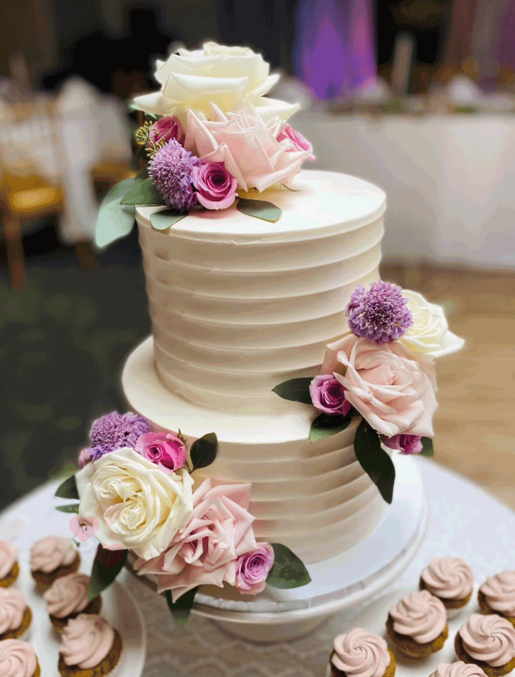 Calgary Ready to Order Elegant Cakes