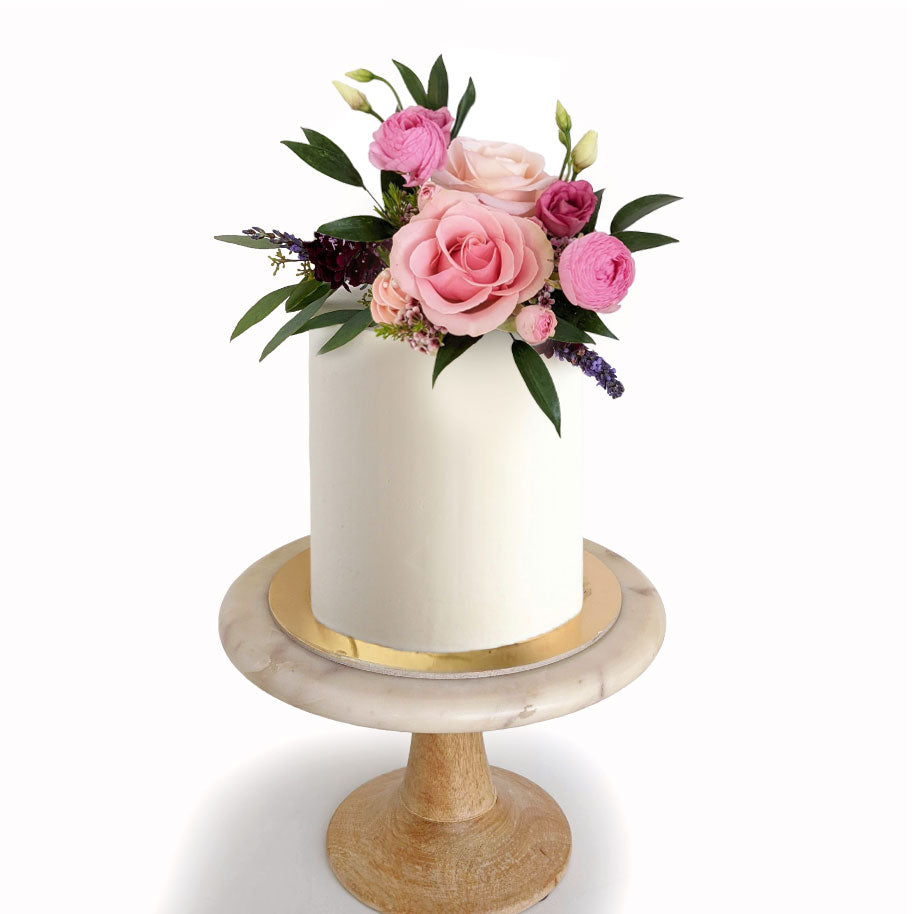 Single Tier Smooth Buttercream Cake